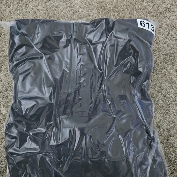 Pond Los Angeles Women’s Essential Hoodie Black S Soft Cozy Fall Layering Travel - Picture 8 of 8